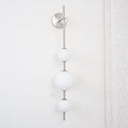Vertical Globe Plug-in Lamp bracket Wall Lamp