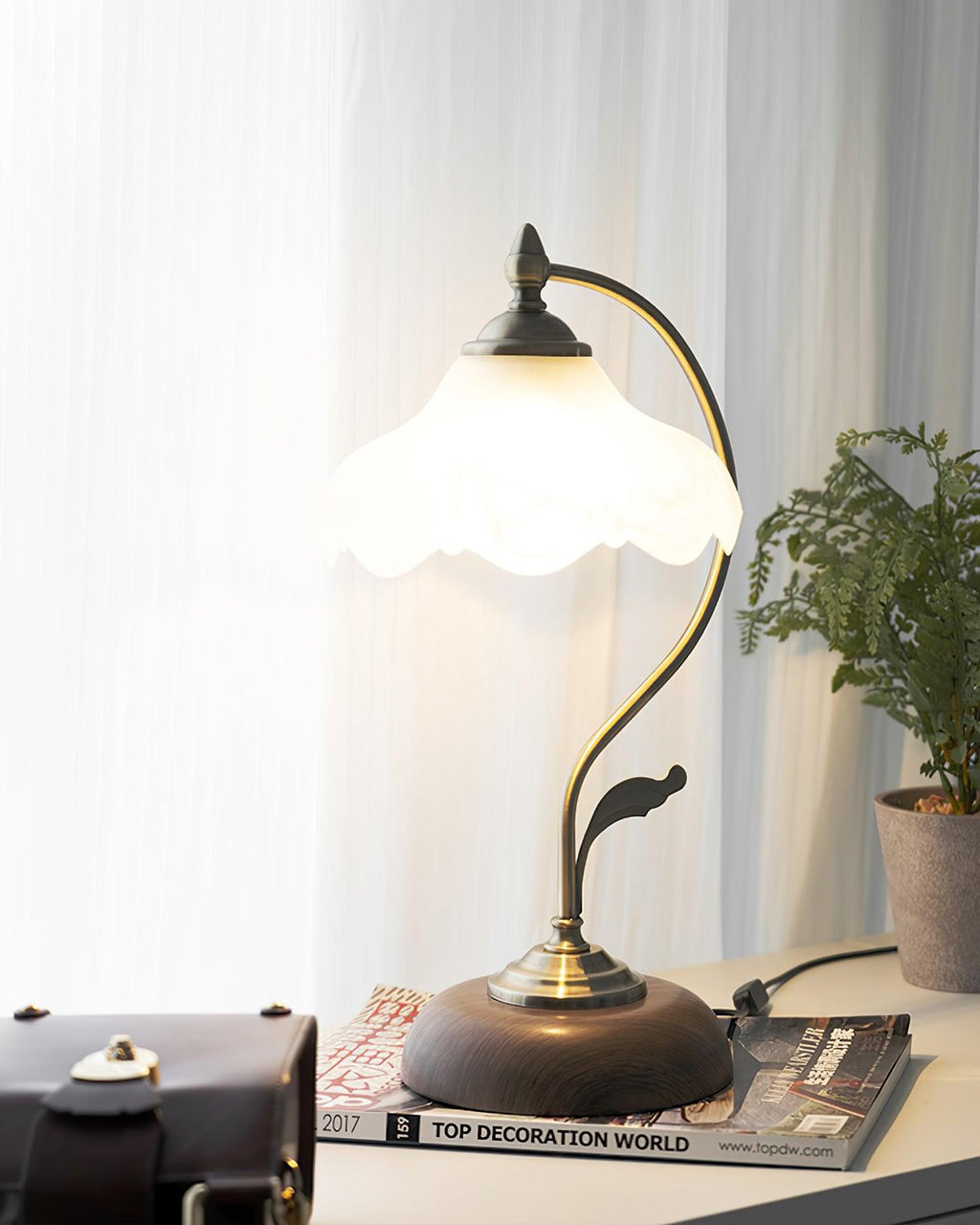 Vintage Laiton Work lamp Table Lamp