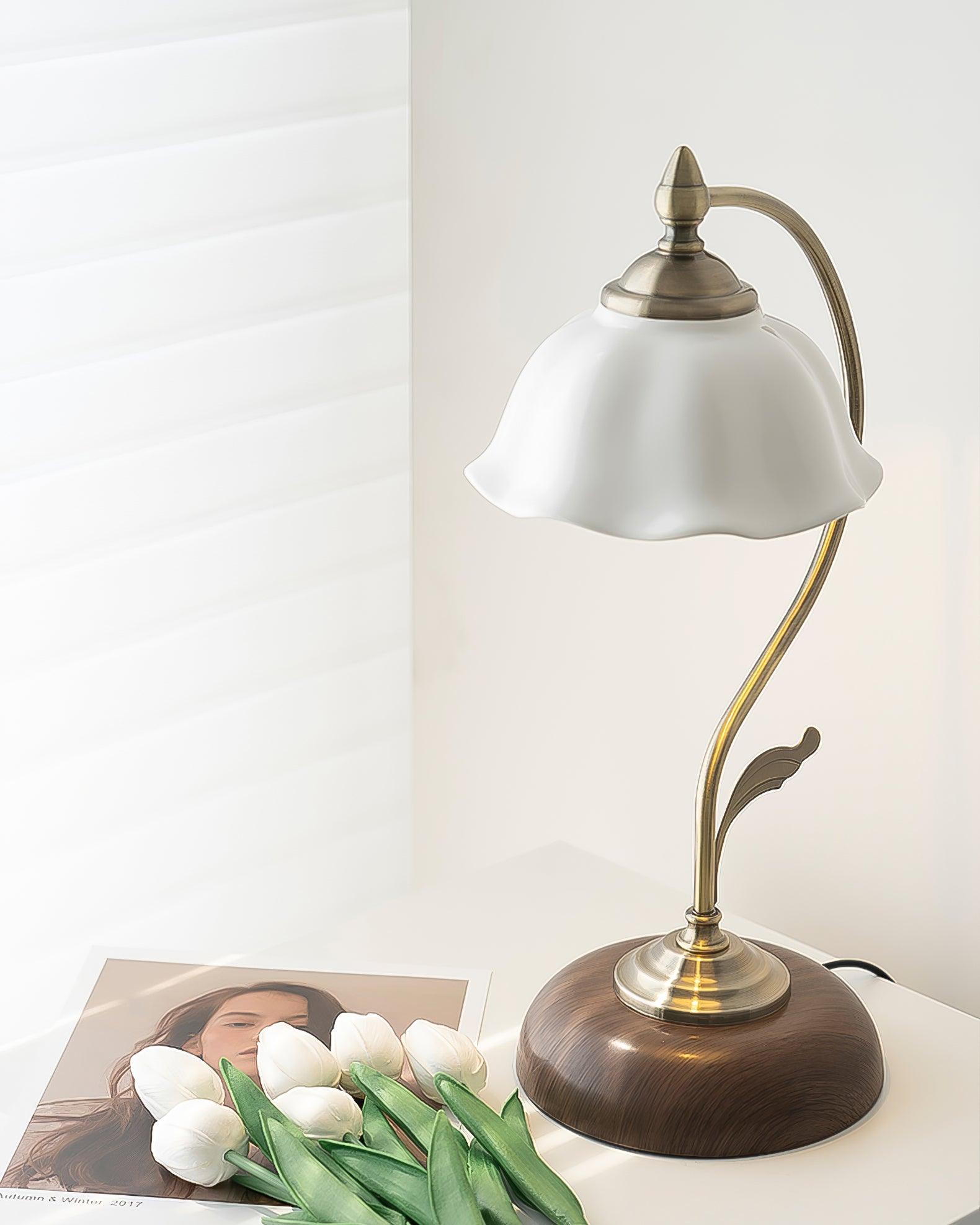 Vintage Laiton Work lamp Table Lamp