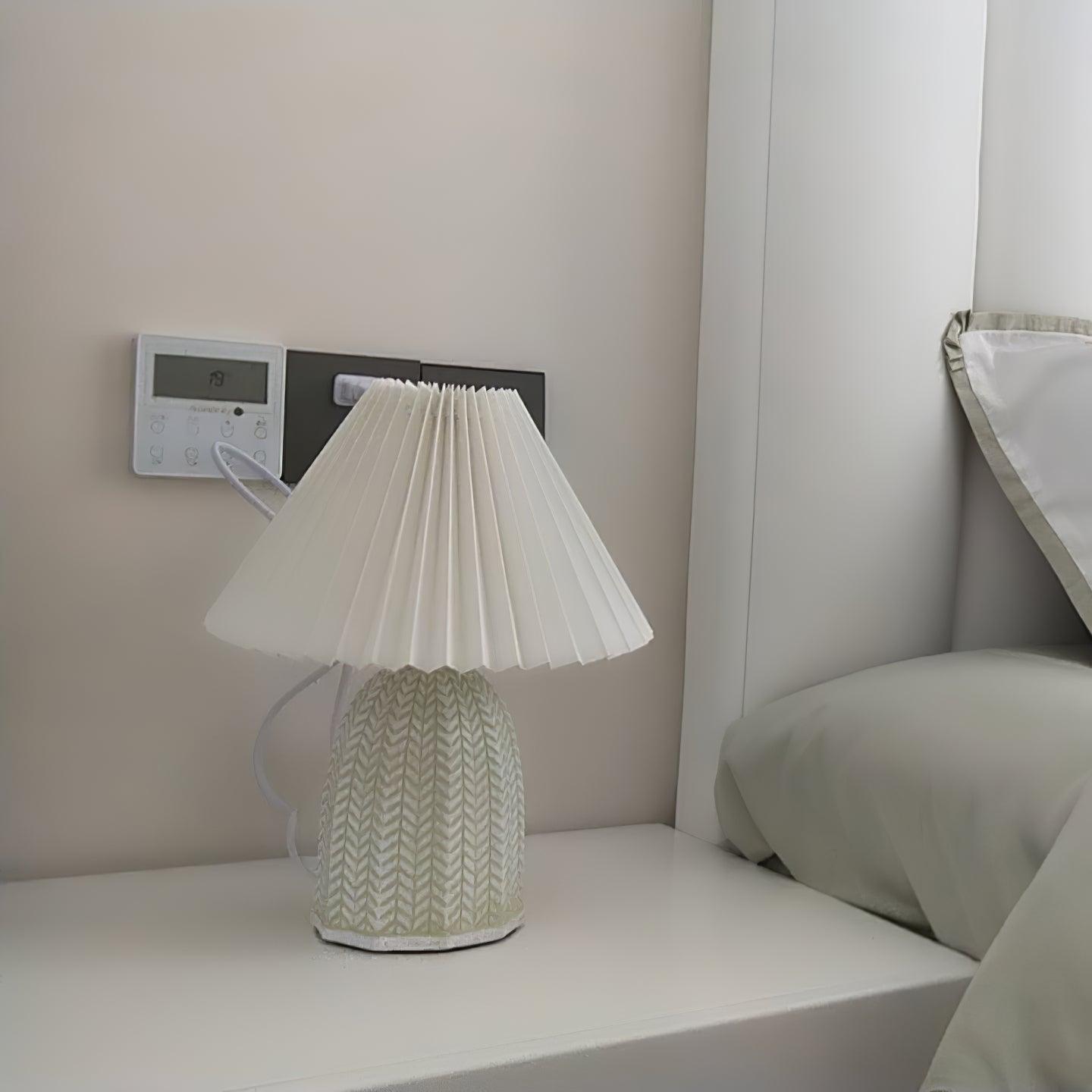 Vintage Pleated Task lamp Table Lamp