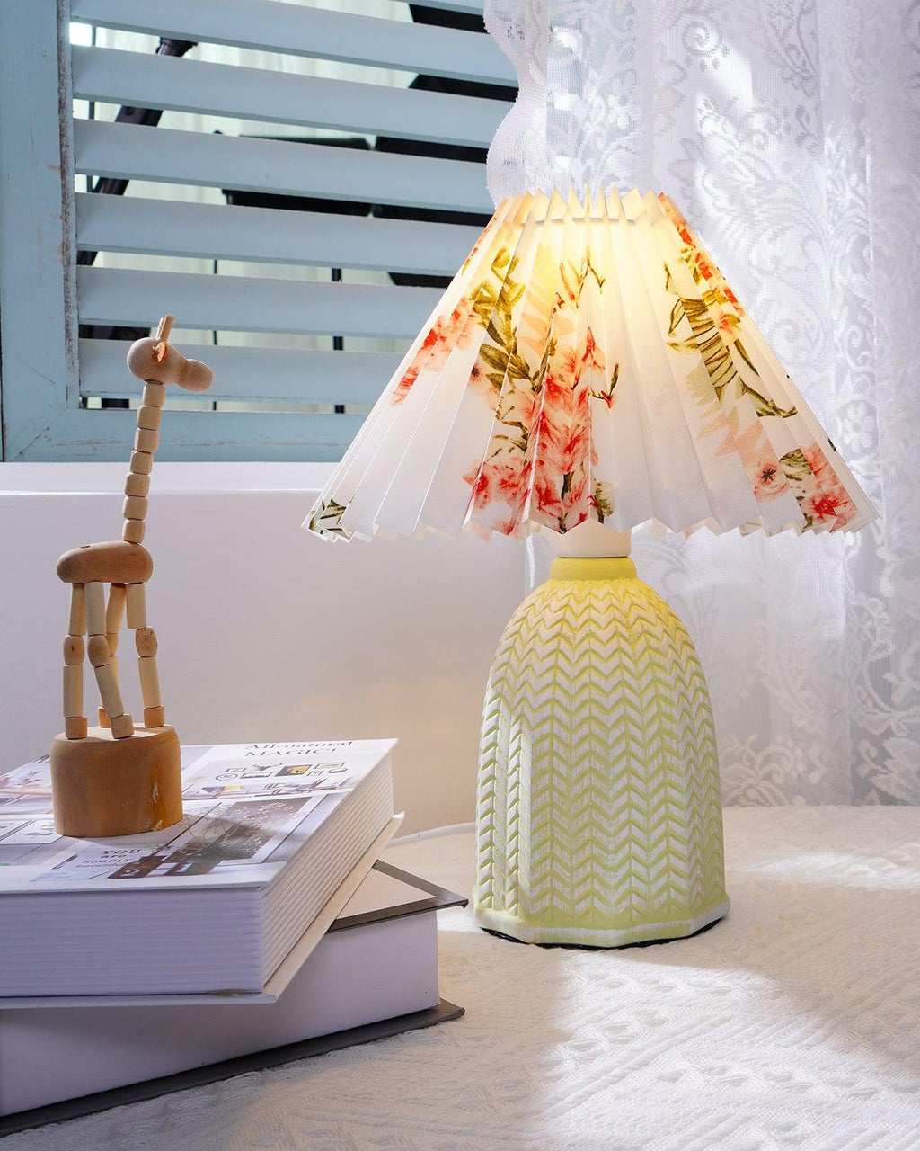 Vintage Pleated Task lamp Table Lamp