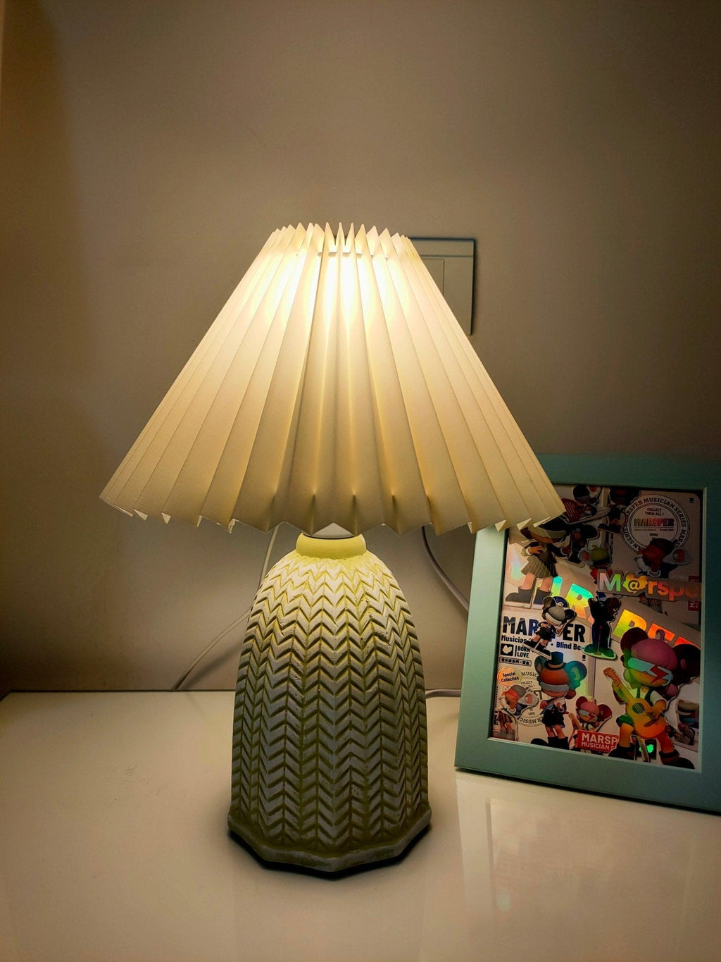 Vintage Pleated Task lamp Table Lamp