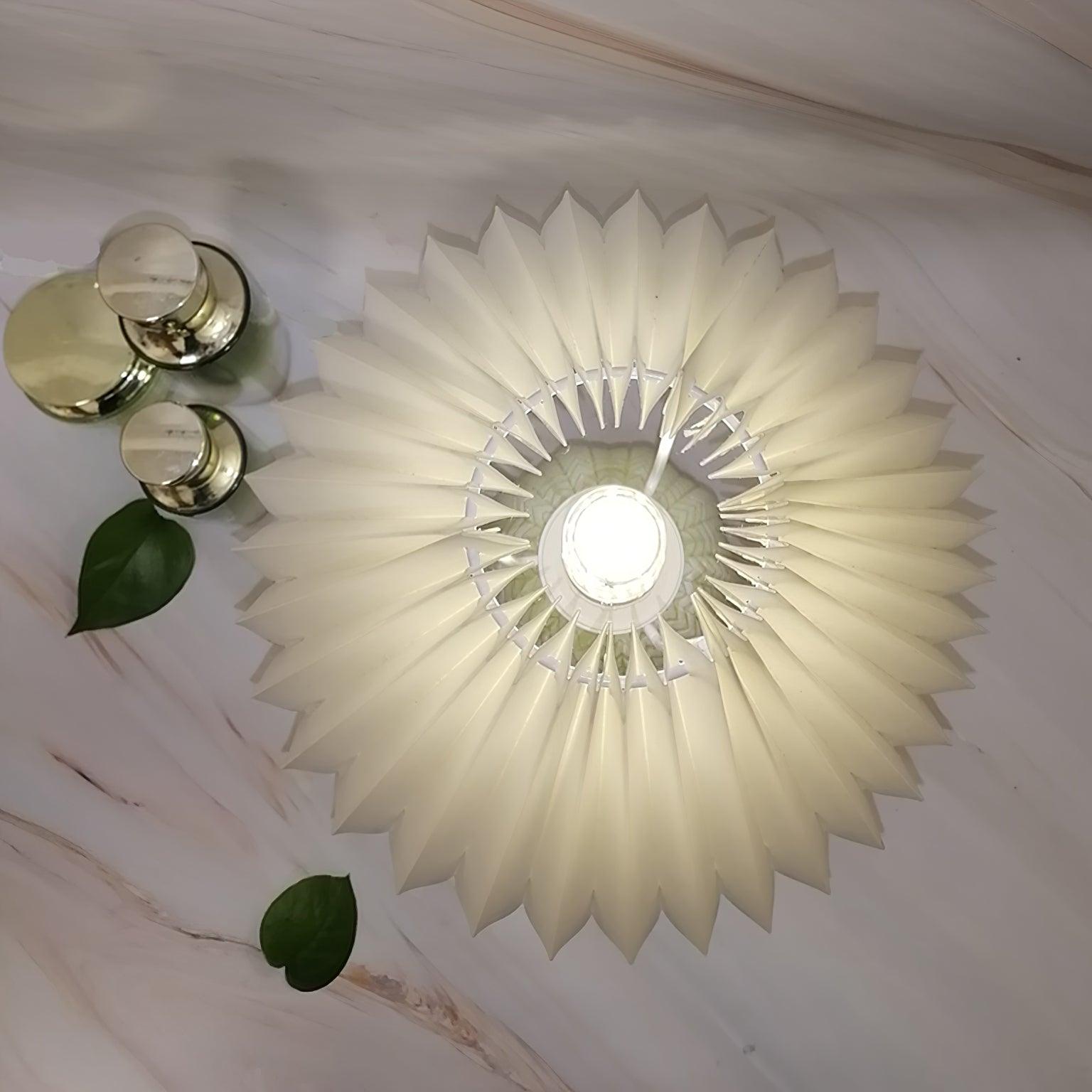 Vintage Pleated Task lamp Table Lamp