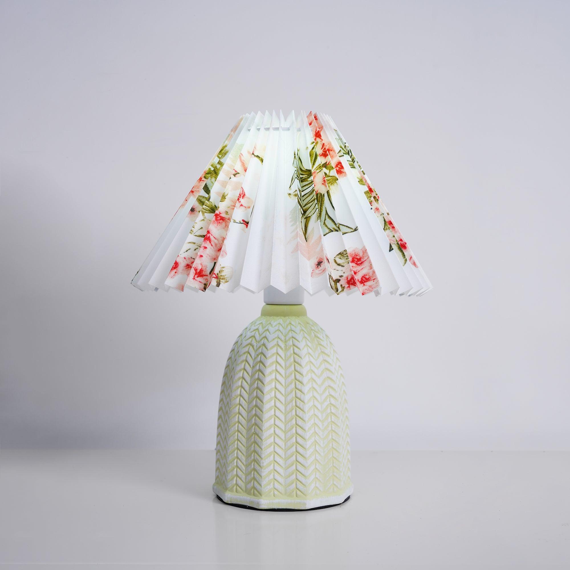 Vintage Pleated Task lamp Table Lamp