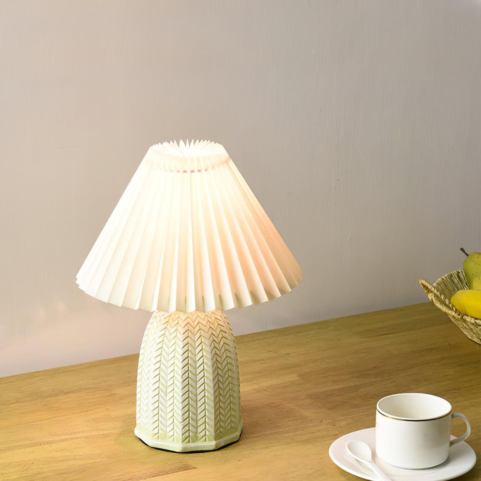 Vintage Pleated Task lamp Table Lamp