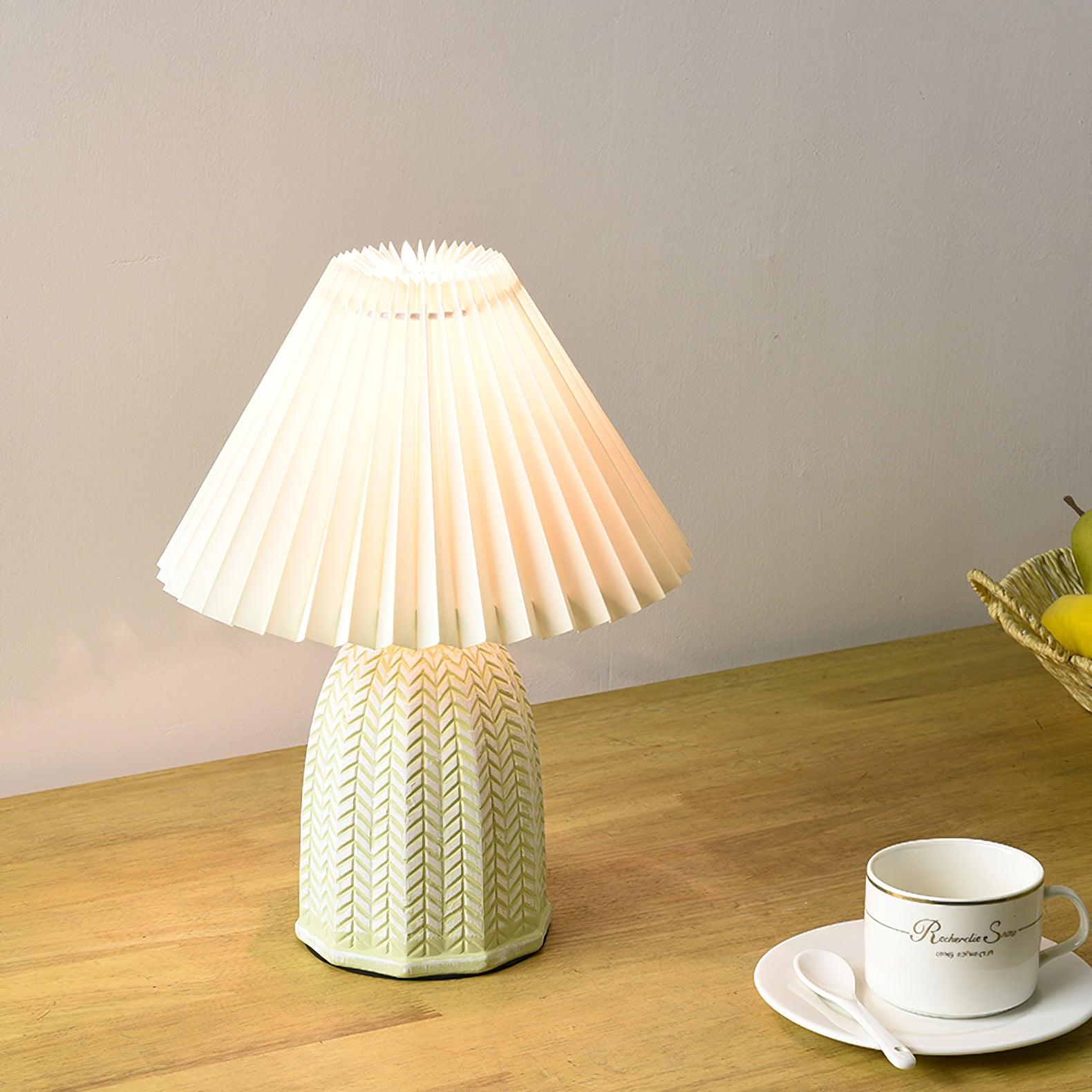 Vintage Pleated Task lamp Table Lamp