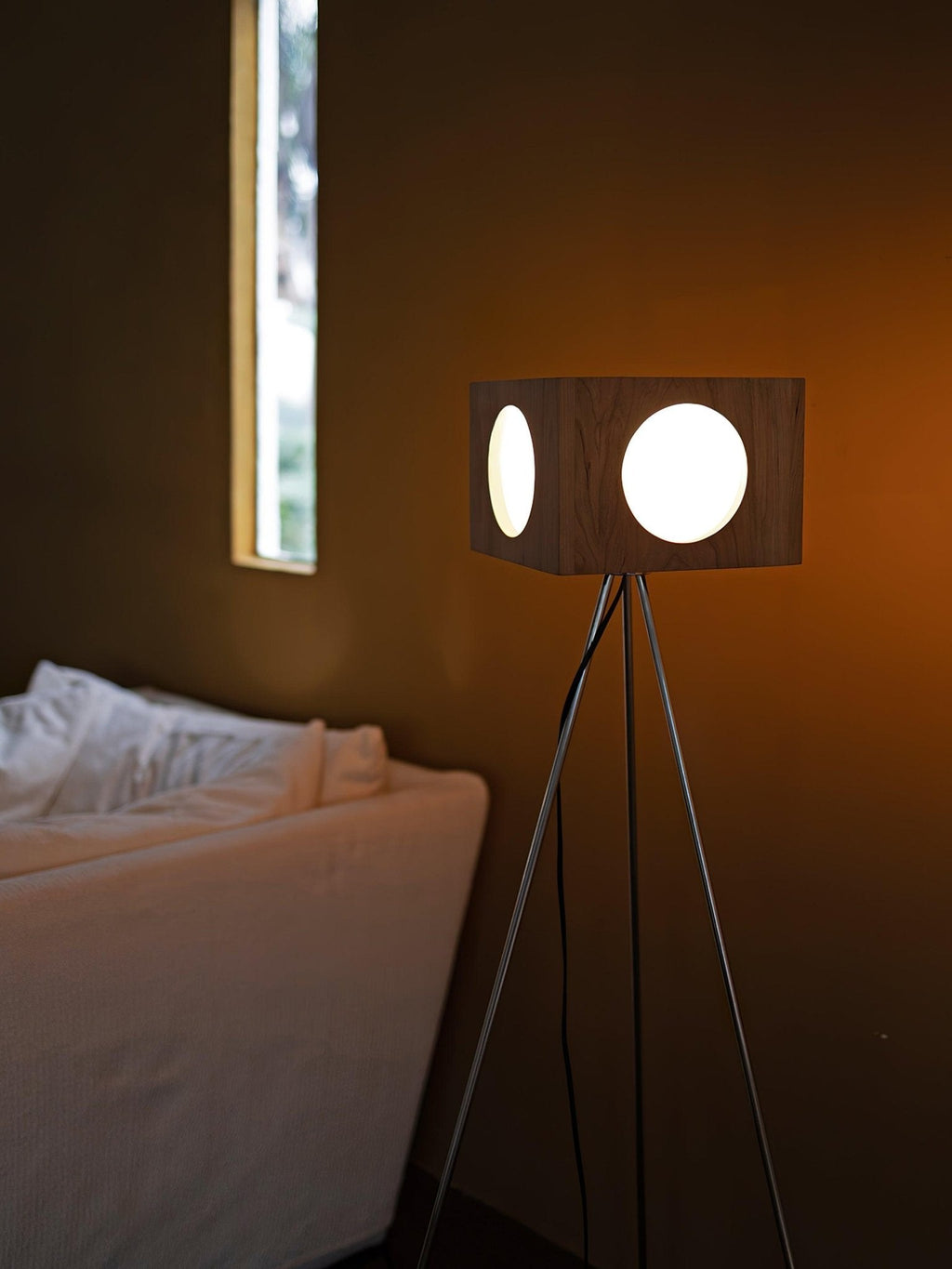 Vintage Tripod Camera Uplight Lamp Floor Lamp