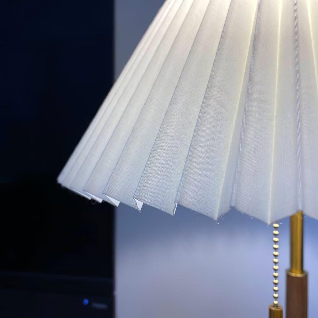 Wooden Retro Work lamp Table Lamp