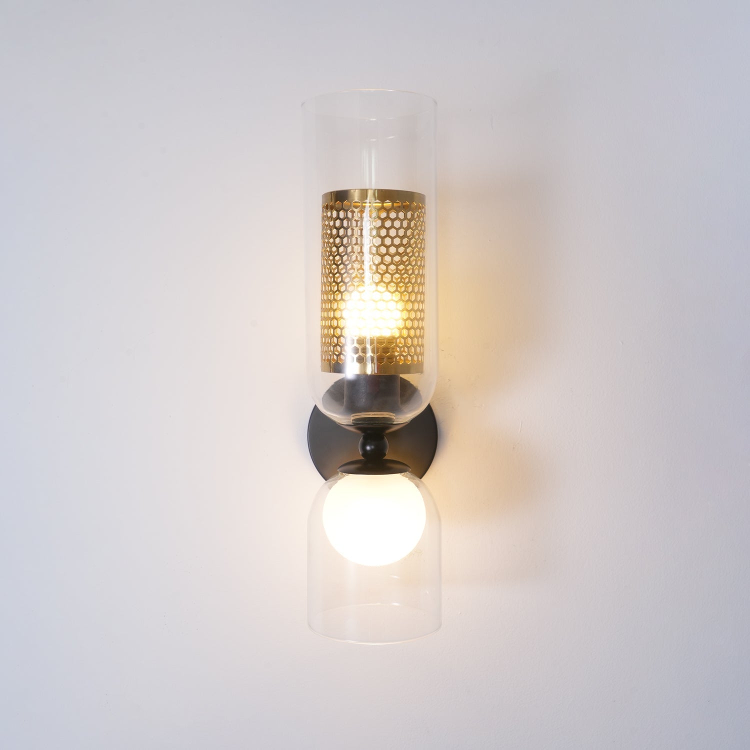 Zachary Wall light fixture Wall Lamp