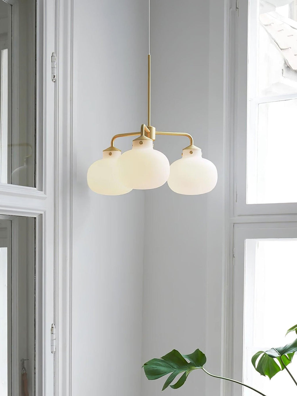 Aurevino Multi-Globe Pendant Chandelier