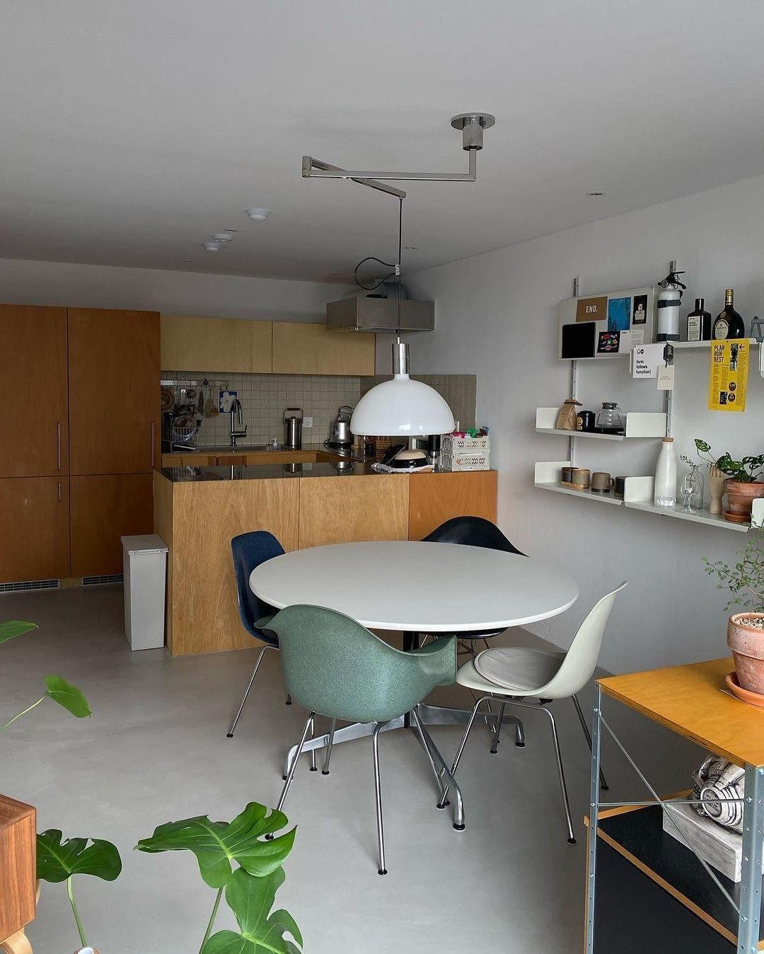 Calvero Adjustable Pendant Lamp