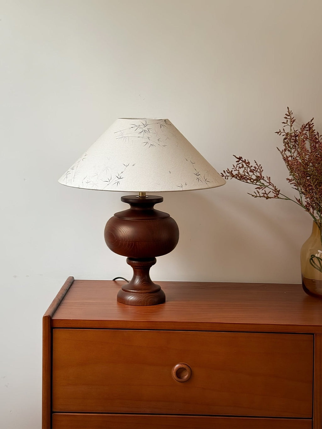 Hanori Blossom Wood Table Lamp