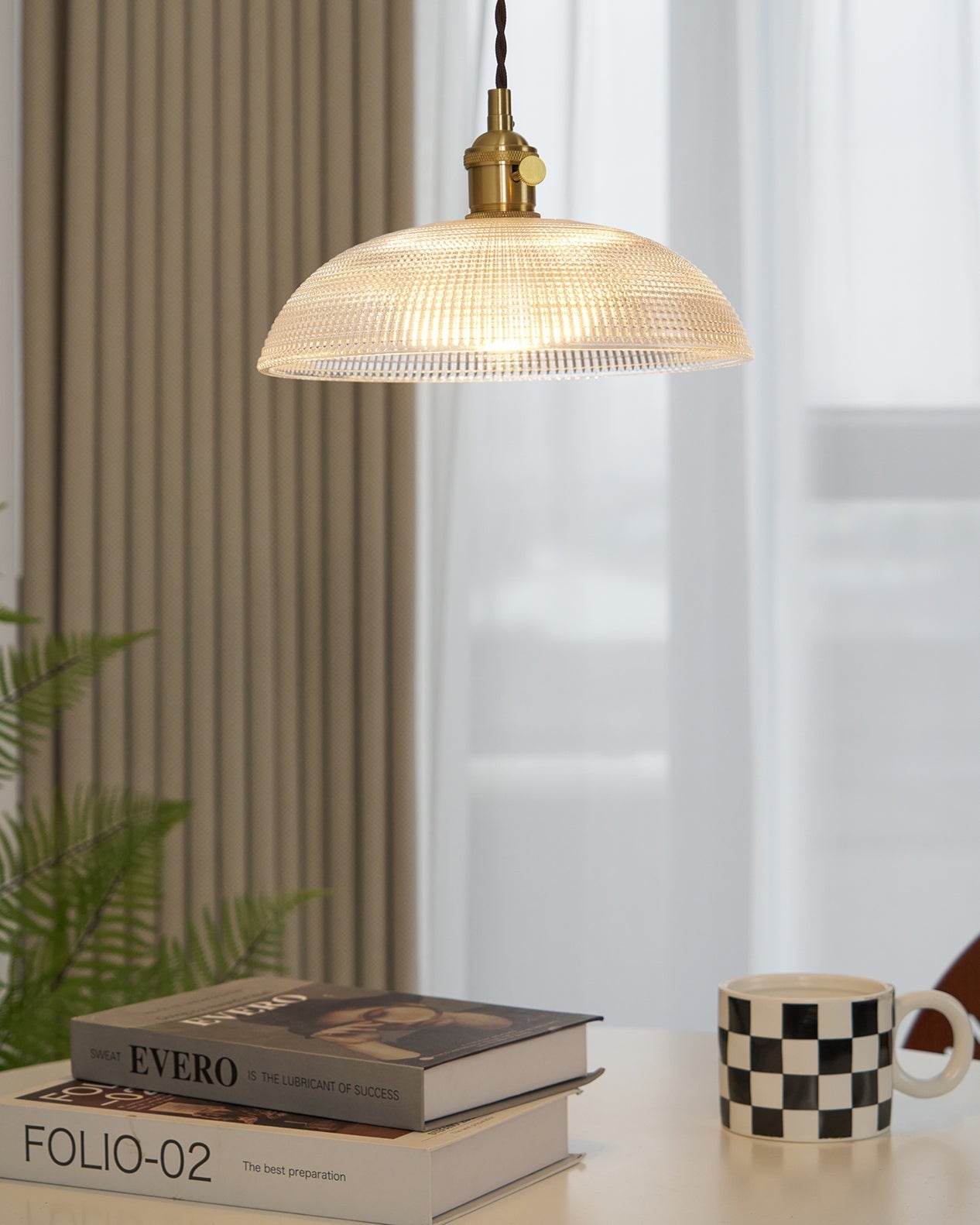 Heliora Ribbed Glass Pendant