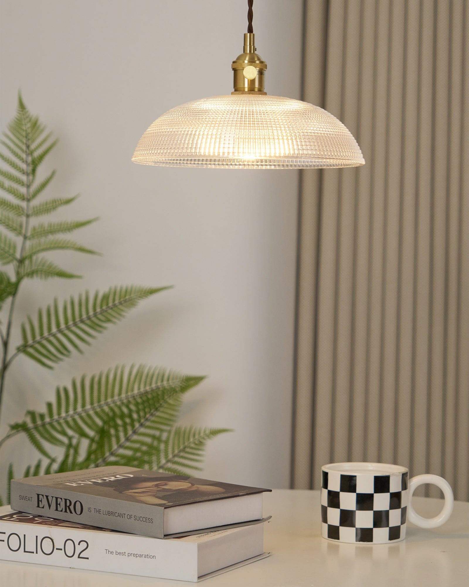 Heliora Ribbed Glass Pendant