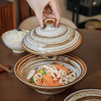 high_leg-stoneware-lidded-meal-bowl-06_55ae6c05-2106-46fa-b742-e18873bb40ad.jpg