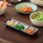 inkstone-triple_grid-barbecue-sauce-dish-03_c2f5c177-ba93-4c1c-8f6e-8cfa3d981136.jpg