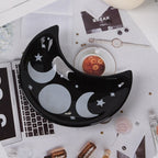 lunarglow-ceramic-jewelry-tray-04_6d669c4e-14b6-4211-bf99-1711d42e6b99.jpg