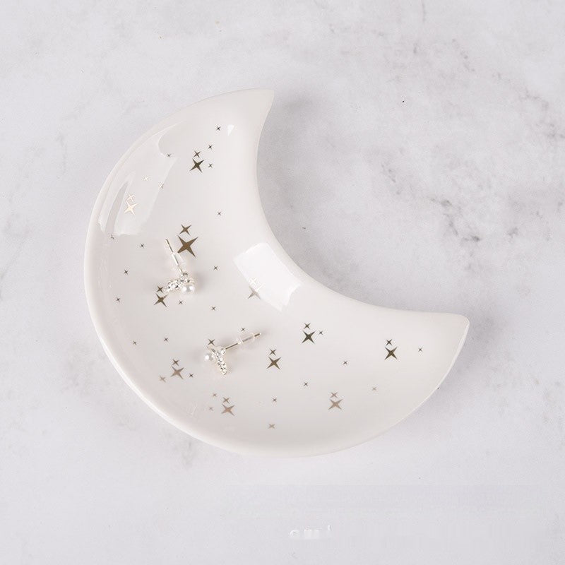 lunarglow-ceramic-jewelry-tray-15_5d45b930-c9c3-4654-a54a-a97851c83db9.jpg