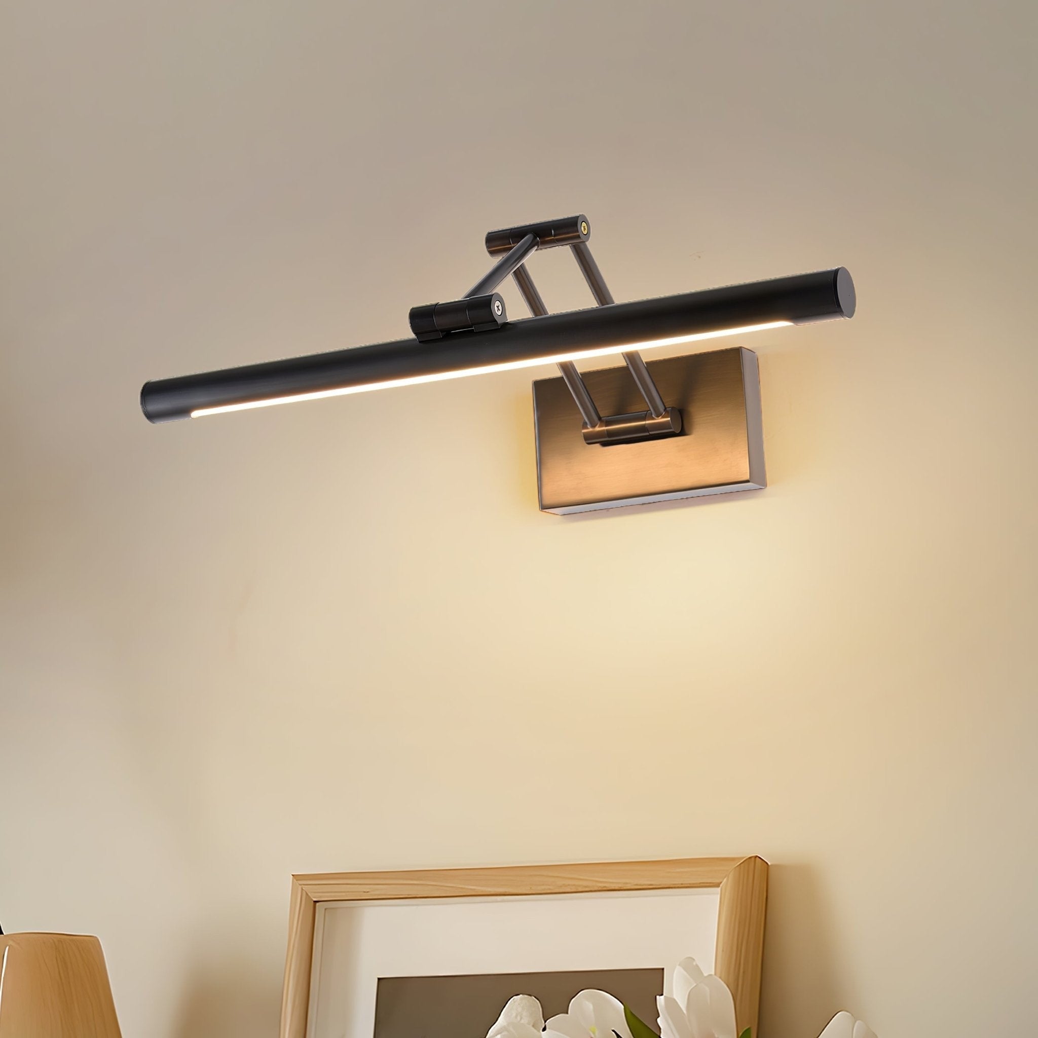 Lunova Adjustable Vanity Wall Light